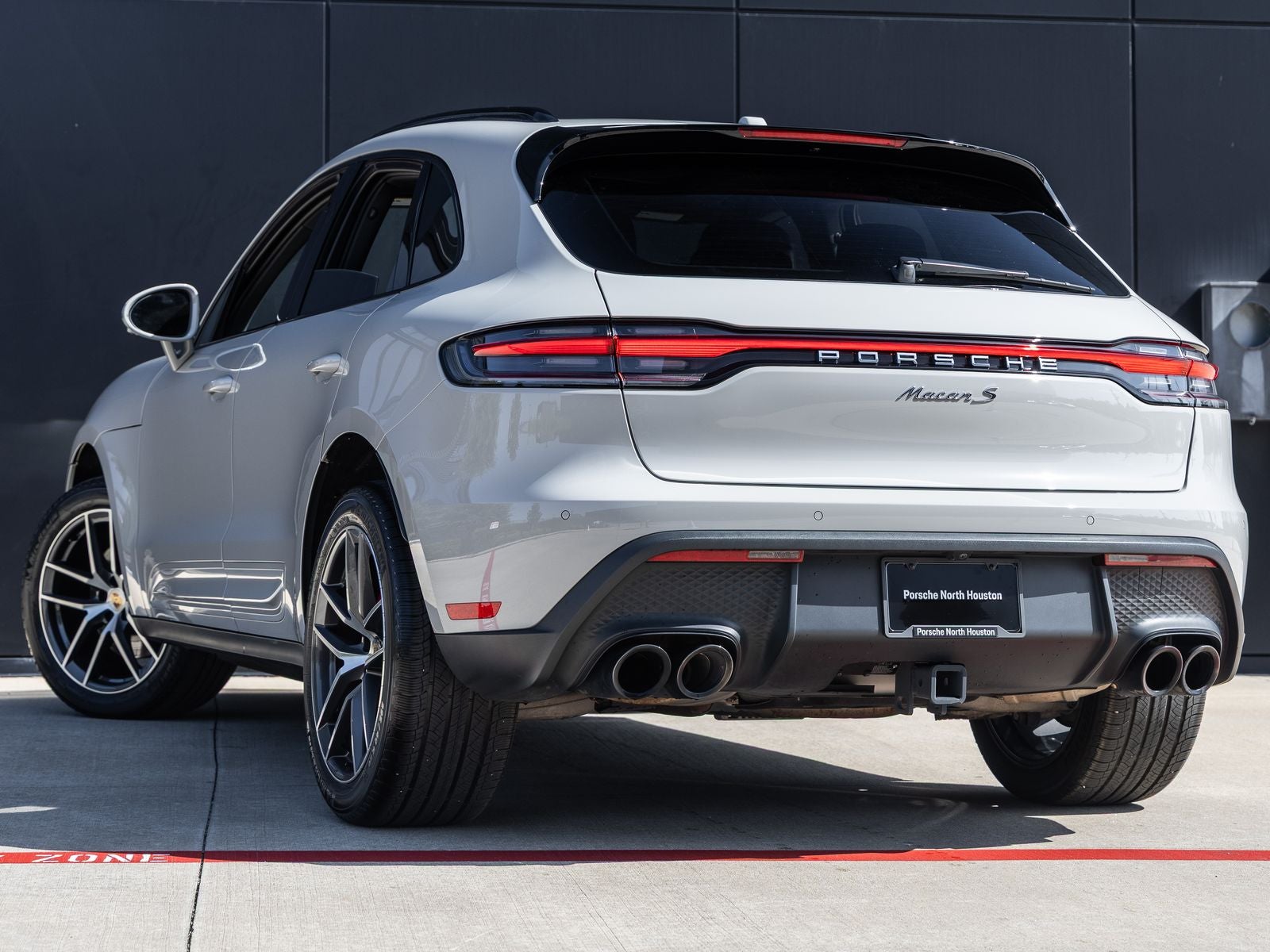 2024 Porsche Macan S