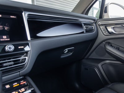 2024 Porsche Macan S