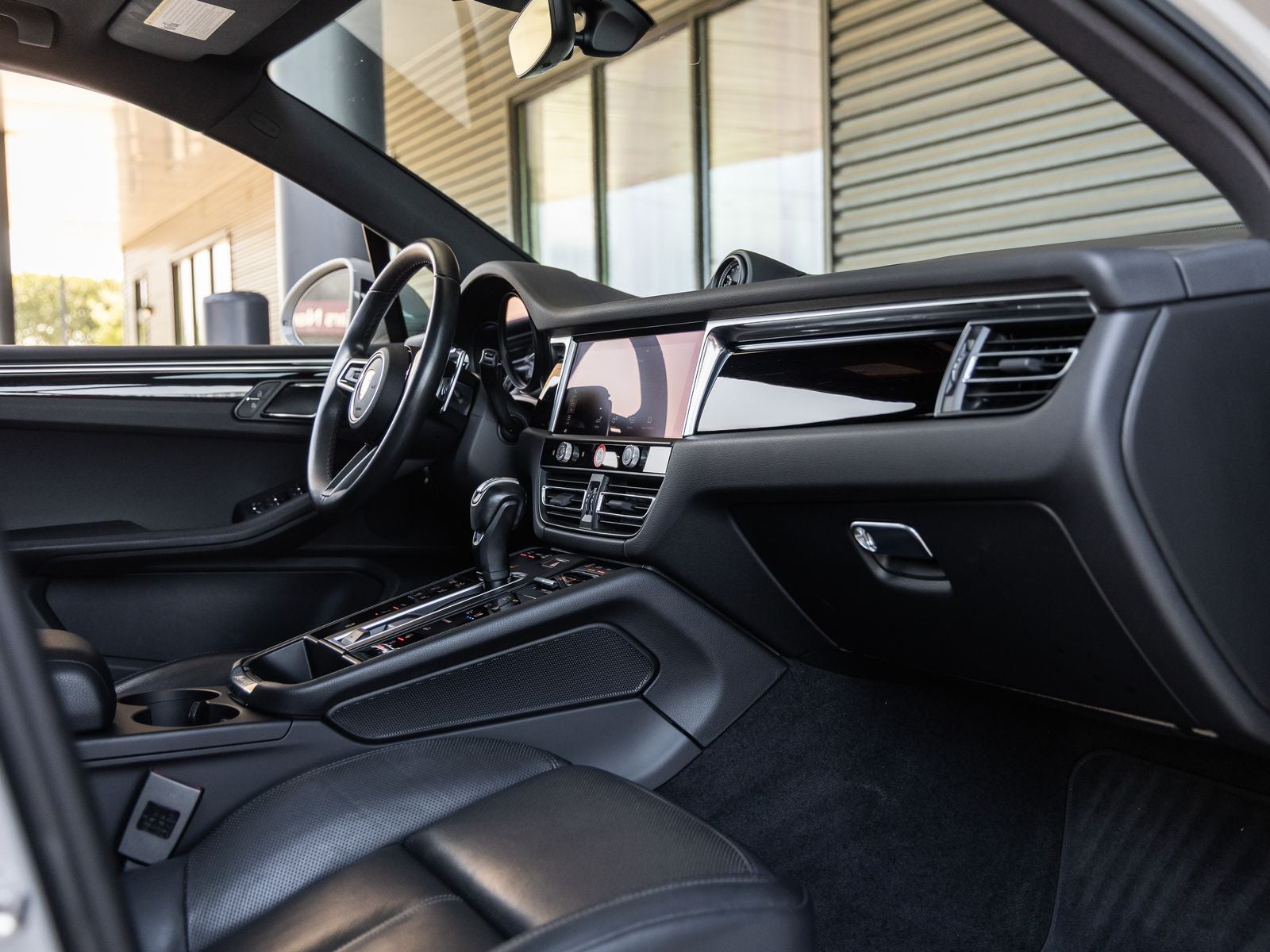2024 Porsche Macan S