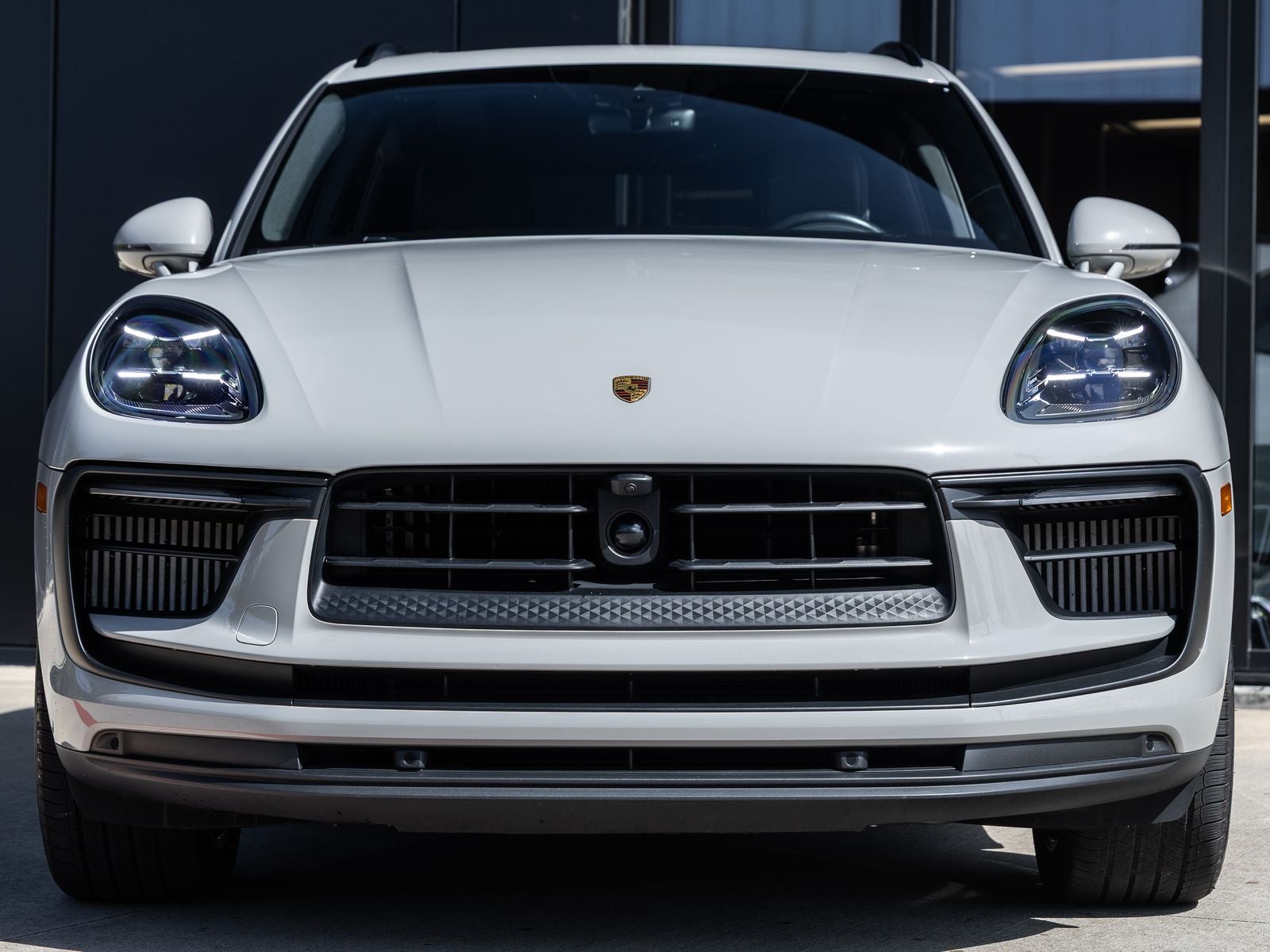 2024 Porsche Macan S