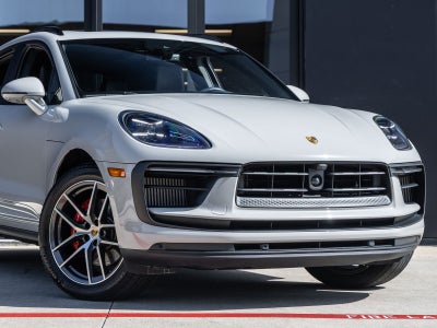 2024 Porsche Macan S