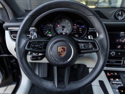 2024 Porsche Macan Macan S