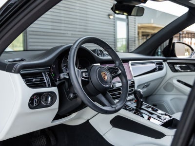 2024 Porsche Macan Macan S