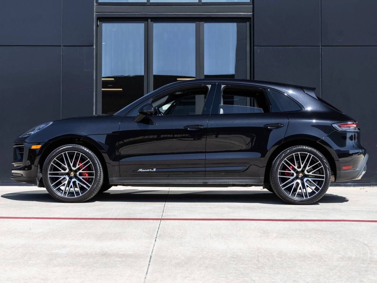 2024 Porsche Macan Macan S