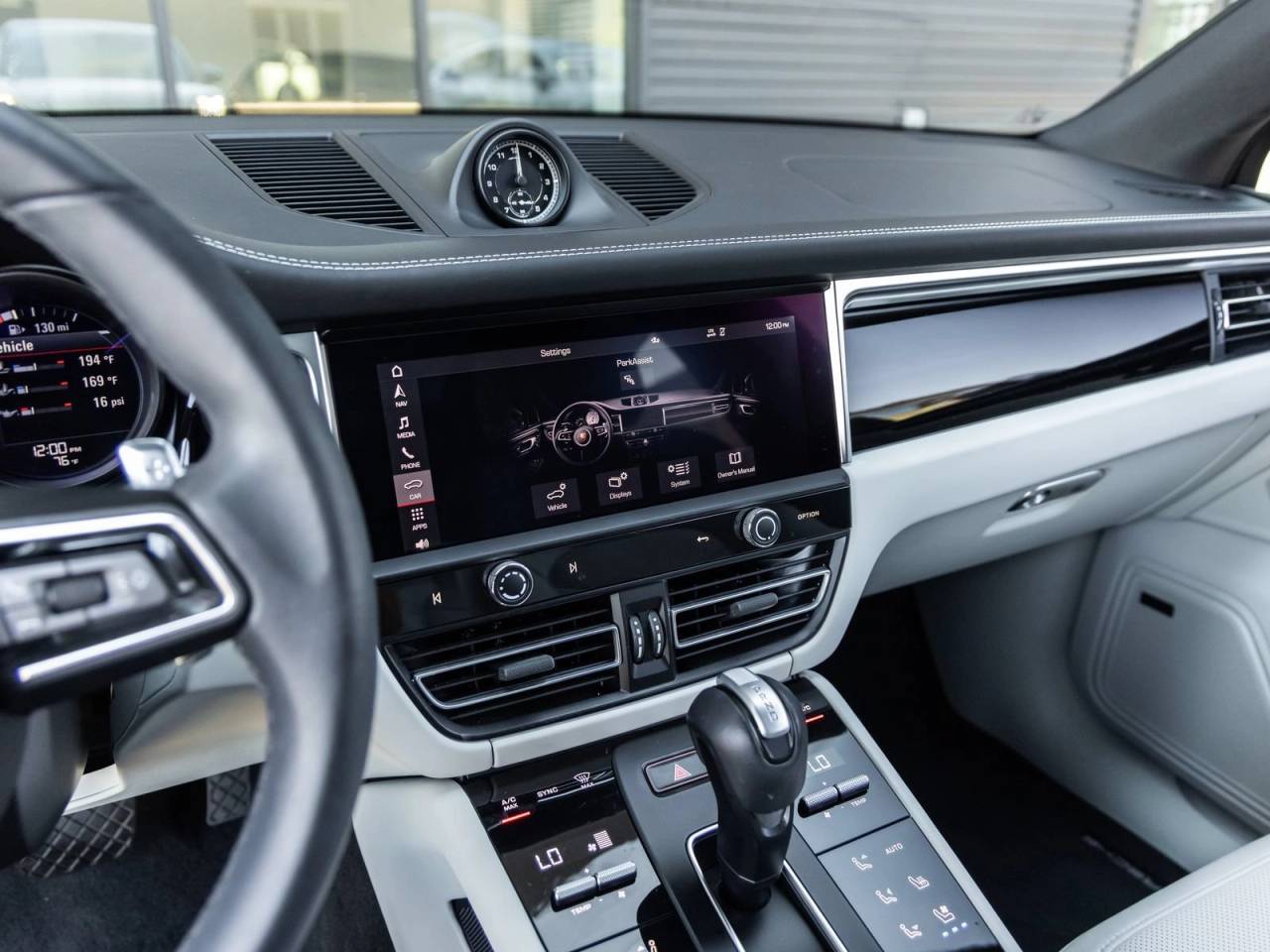 2024 Porsche Macan Macan S