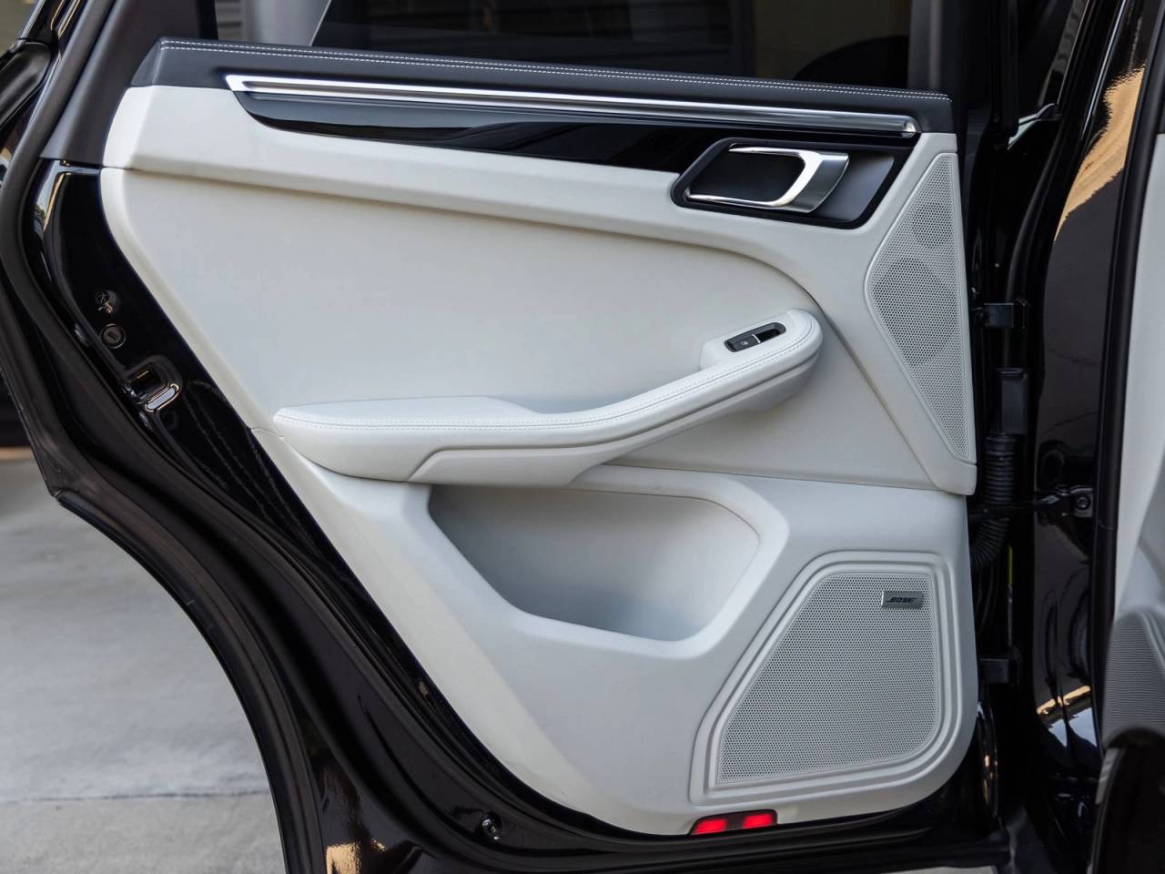 2024 Porsche Macan Macan S