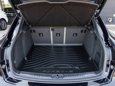 2024 Porsche Macan Macan S