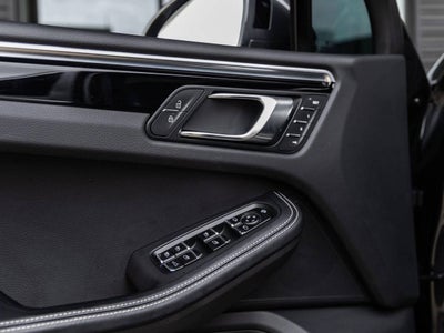 2024 Porsche Macan S