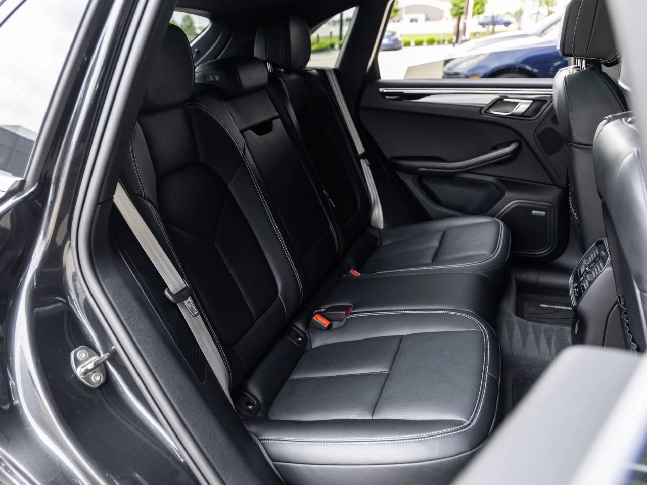 2024 Porsche Macan S