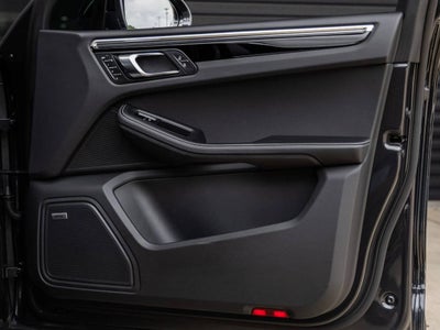 2024 Porsche Macan S