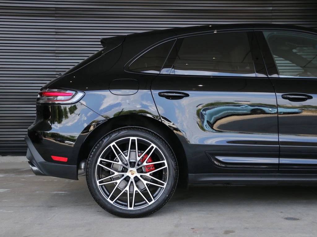 2025 Porsche Macan S