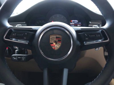 2025 Porsche Macan S