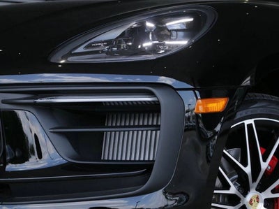 2025 Porsche Macan S