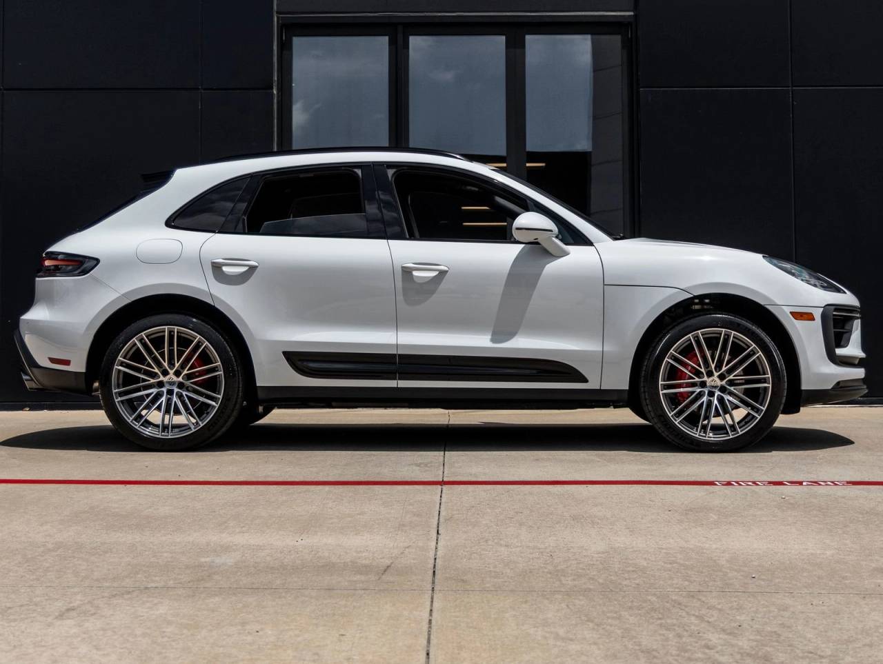 2026 Porsche Macan S