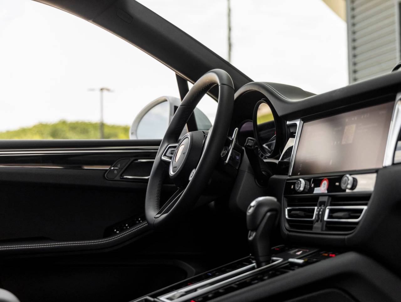 2026 Porsche Macan S