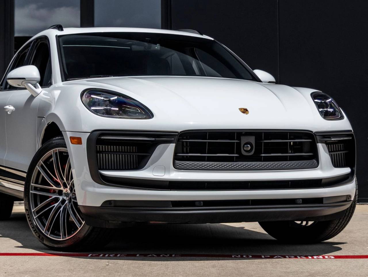 2026 Porsche Macan S