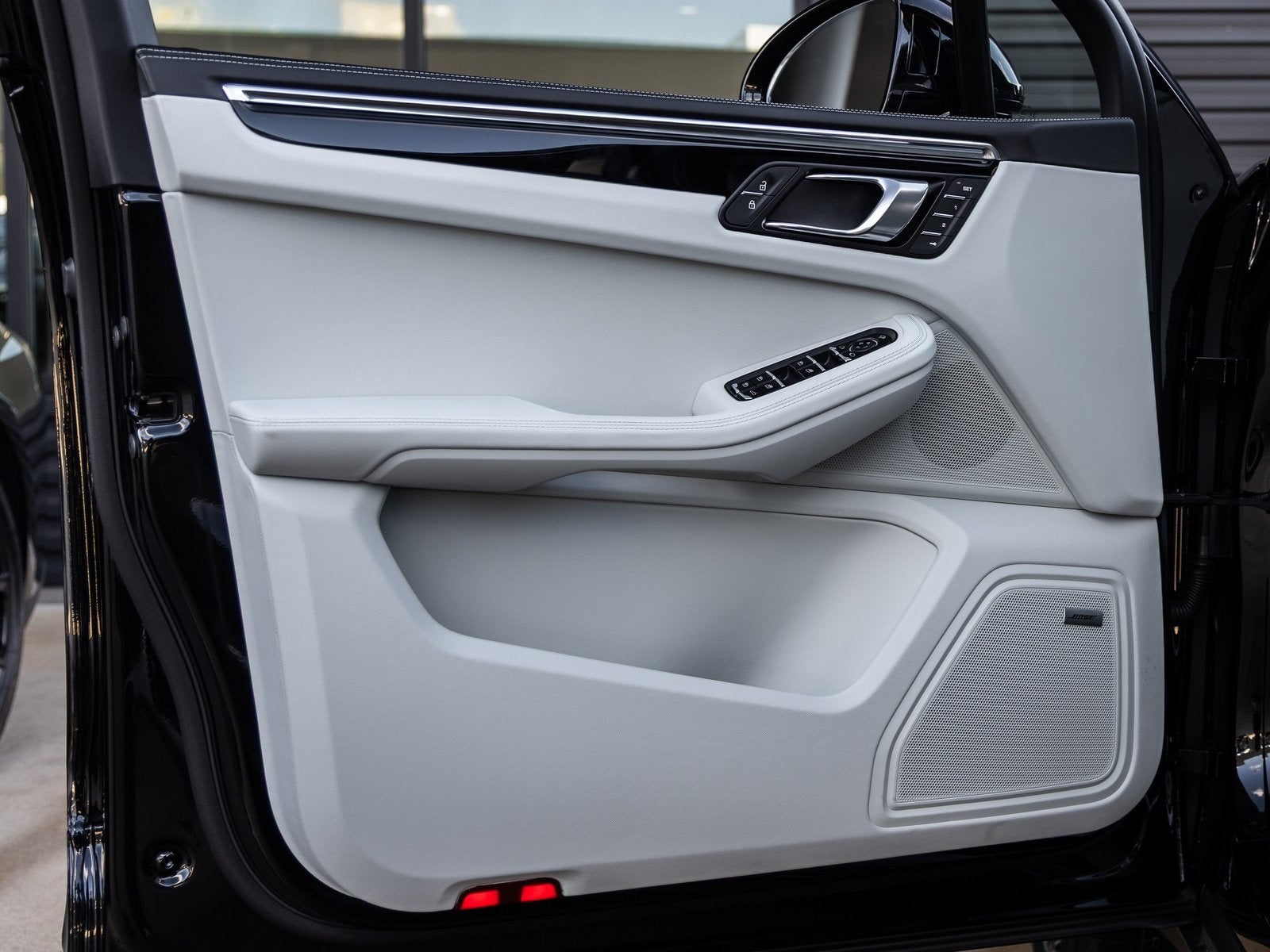 2026 Porsche Macan Macan S