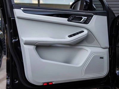 2026 Porsche Macan Macan S