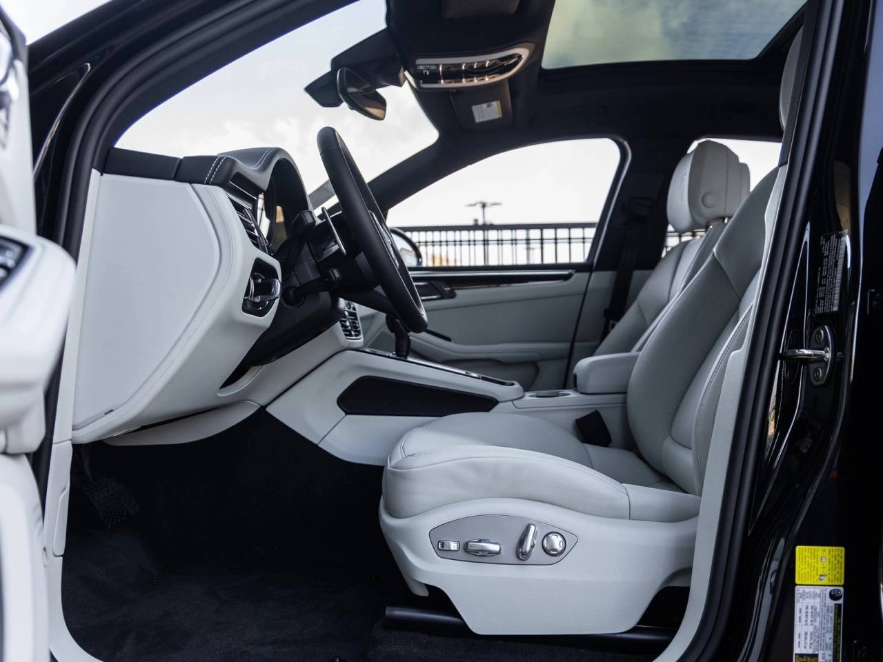 2026 Porsche Macan Macan S