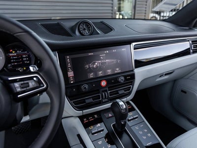 2026 Porsche Macan Macan S