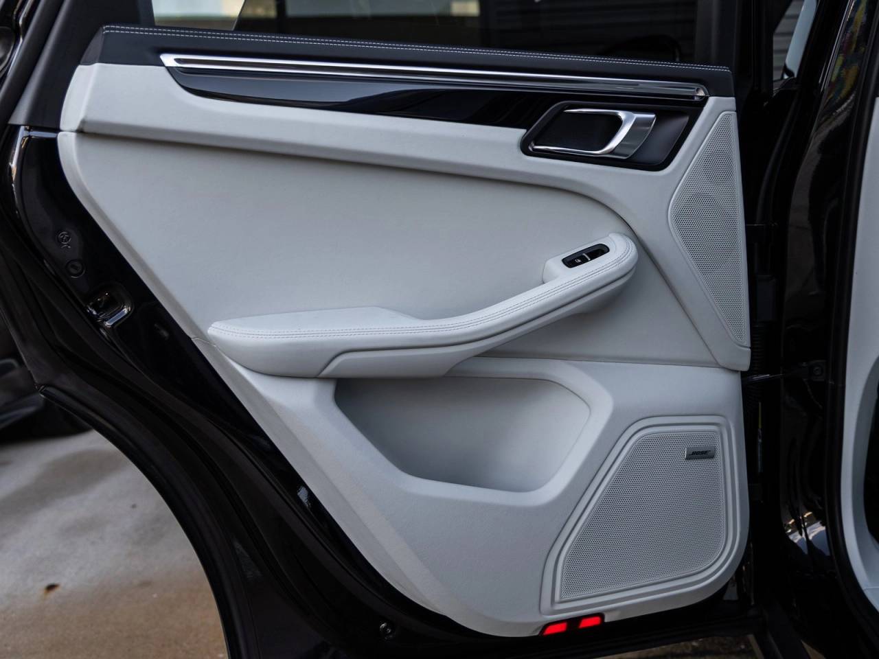 2026 Porsche Macan Macan S