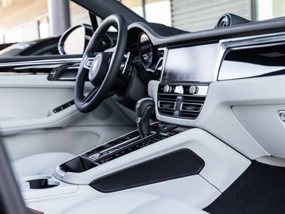 2026 Porsche Macan Macan S