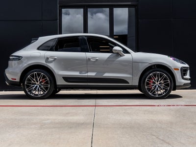 2026 Porsche Macan Macan S
