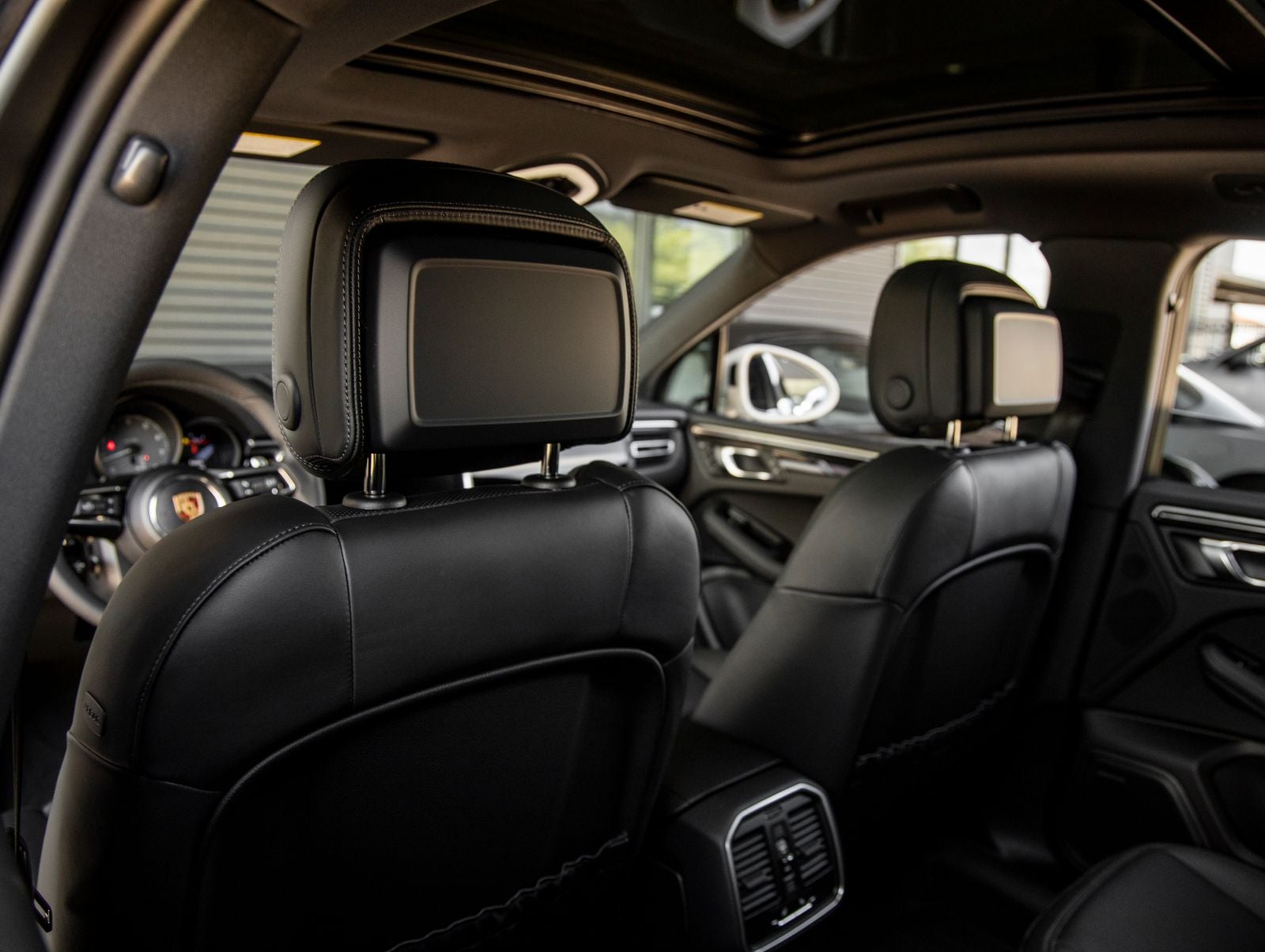 2026 Porsche Macan Macan S