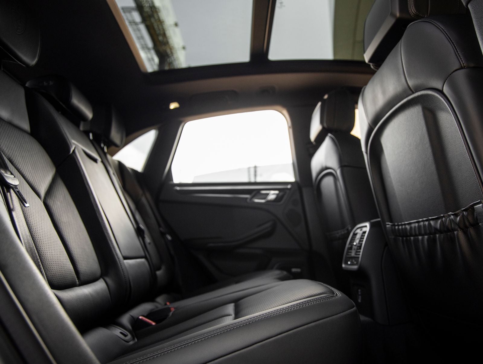 2026 Porsche Macan Macan S