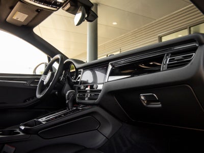 2026 Porsche Macan Macan S