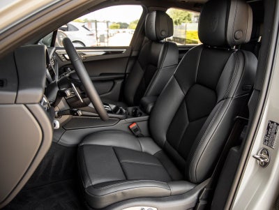 2026 Porsche Macan Macan S