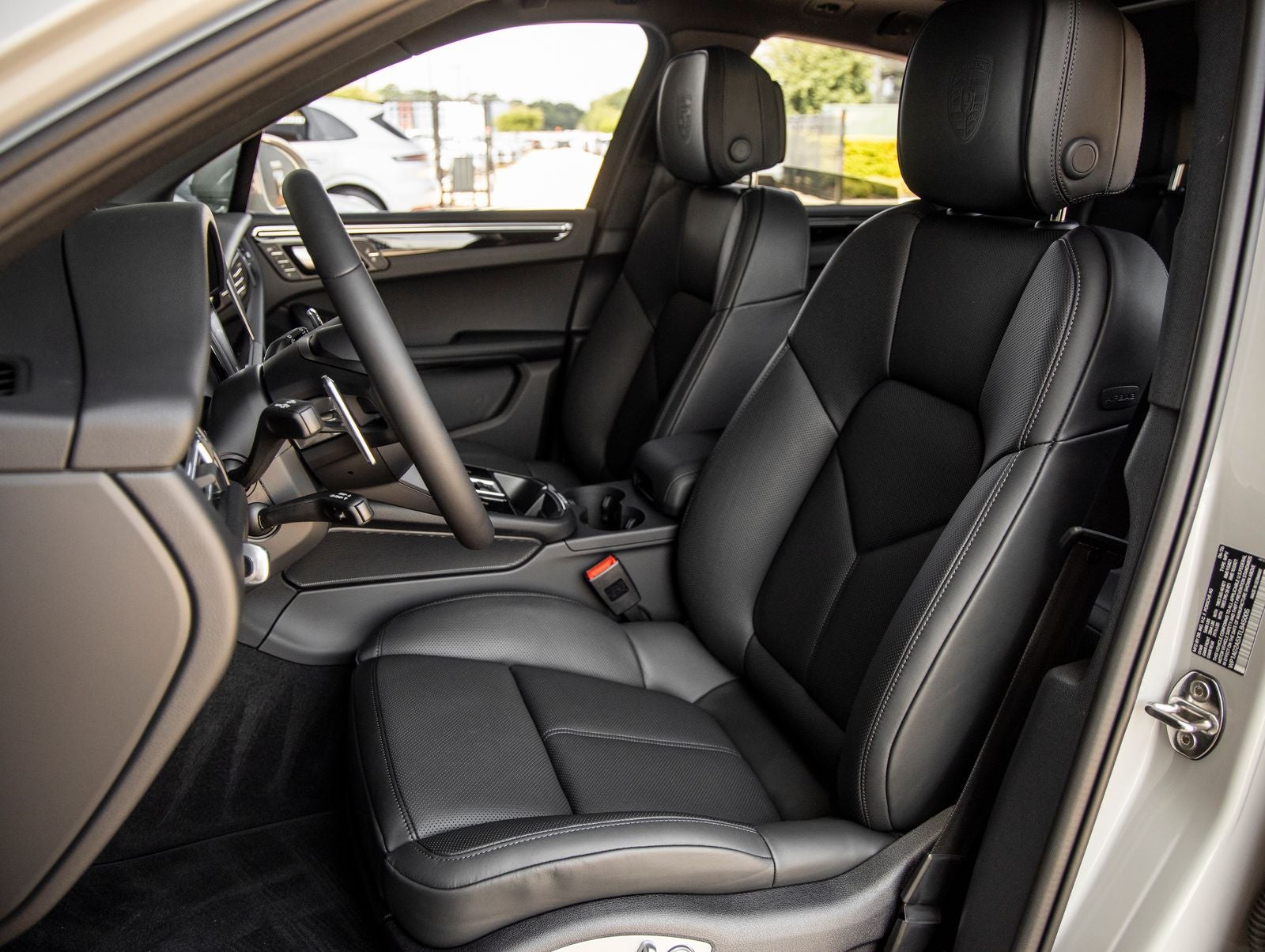2026 Porsche Macan Macan S