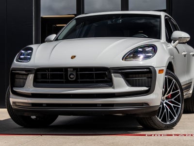 2026 Porsche Macan Macan S