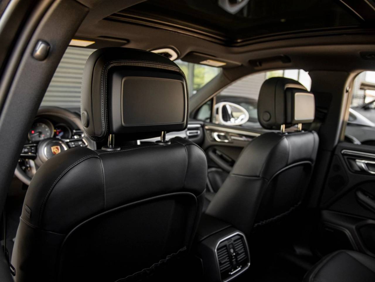 2026 Porsche Macan Macan S