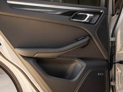 2026 Porsche Macan Macan S