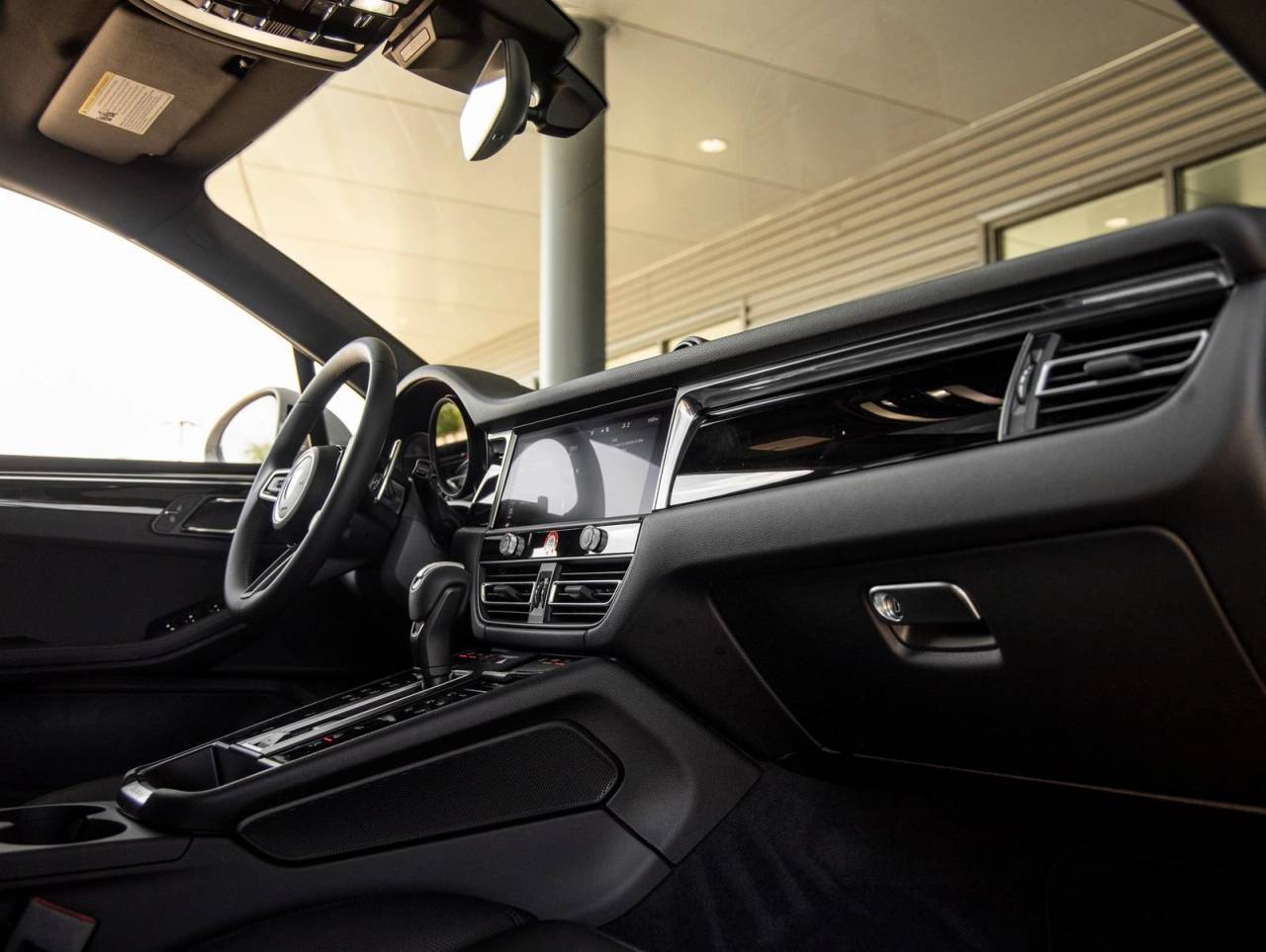 2026 Porsche Macan Macan S