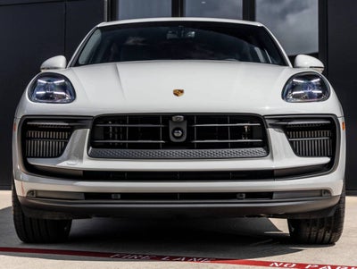 2026 Porsche Macan Macan S