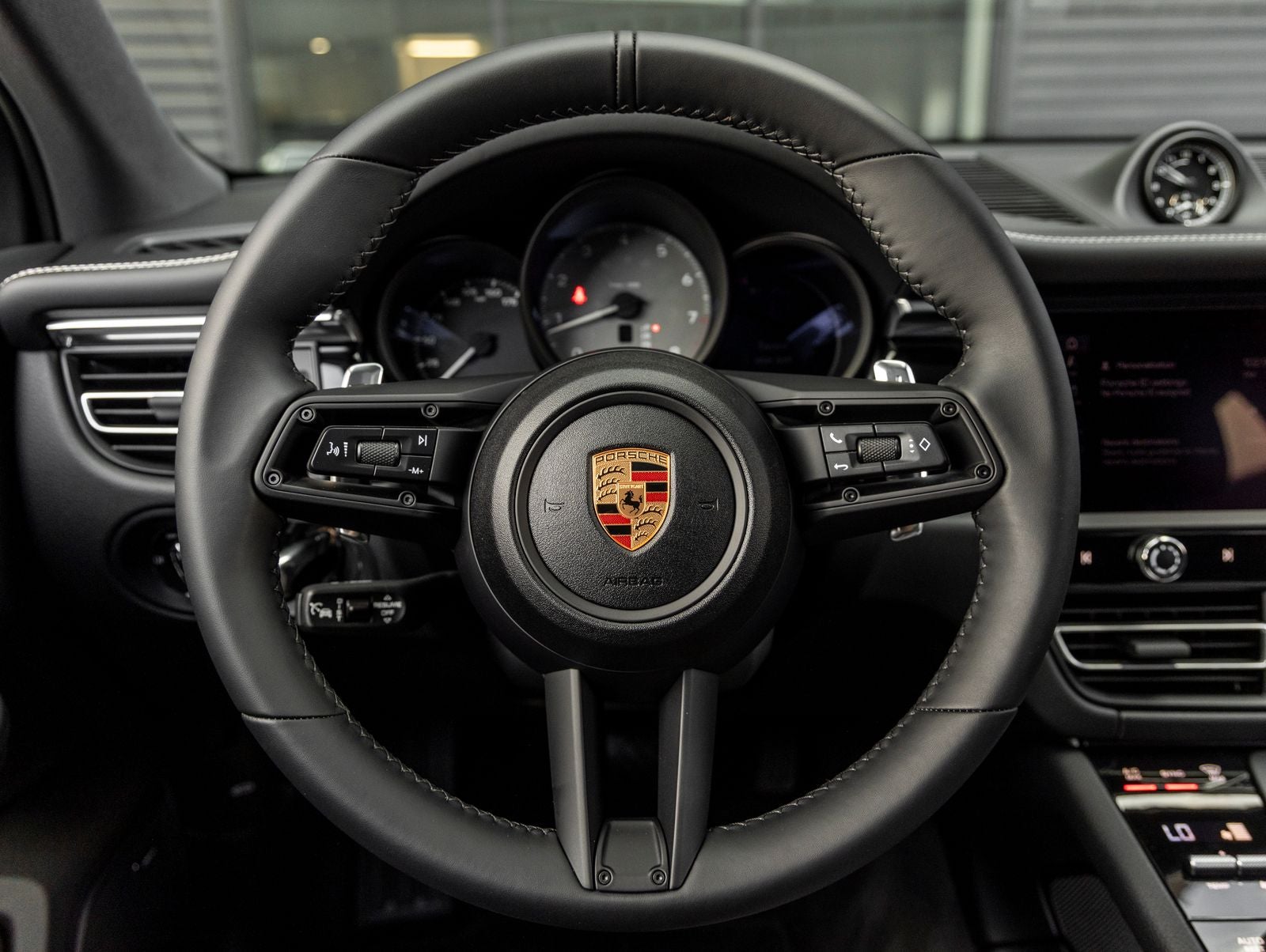 2026 Porsche Macan Macan S