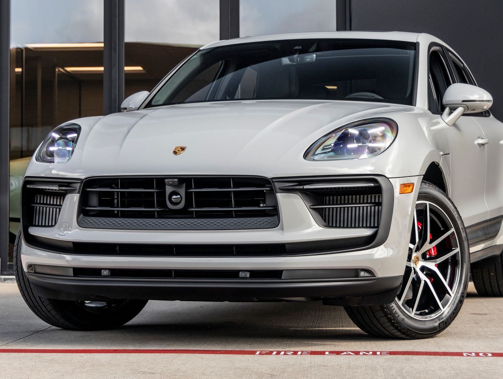 2026 Porsche Macan Macan S