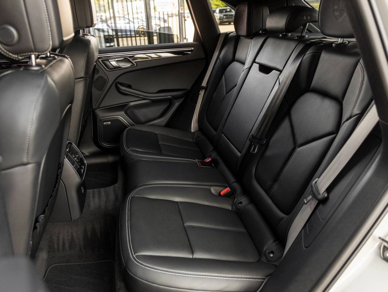 2026 Porsche Macan Macan S