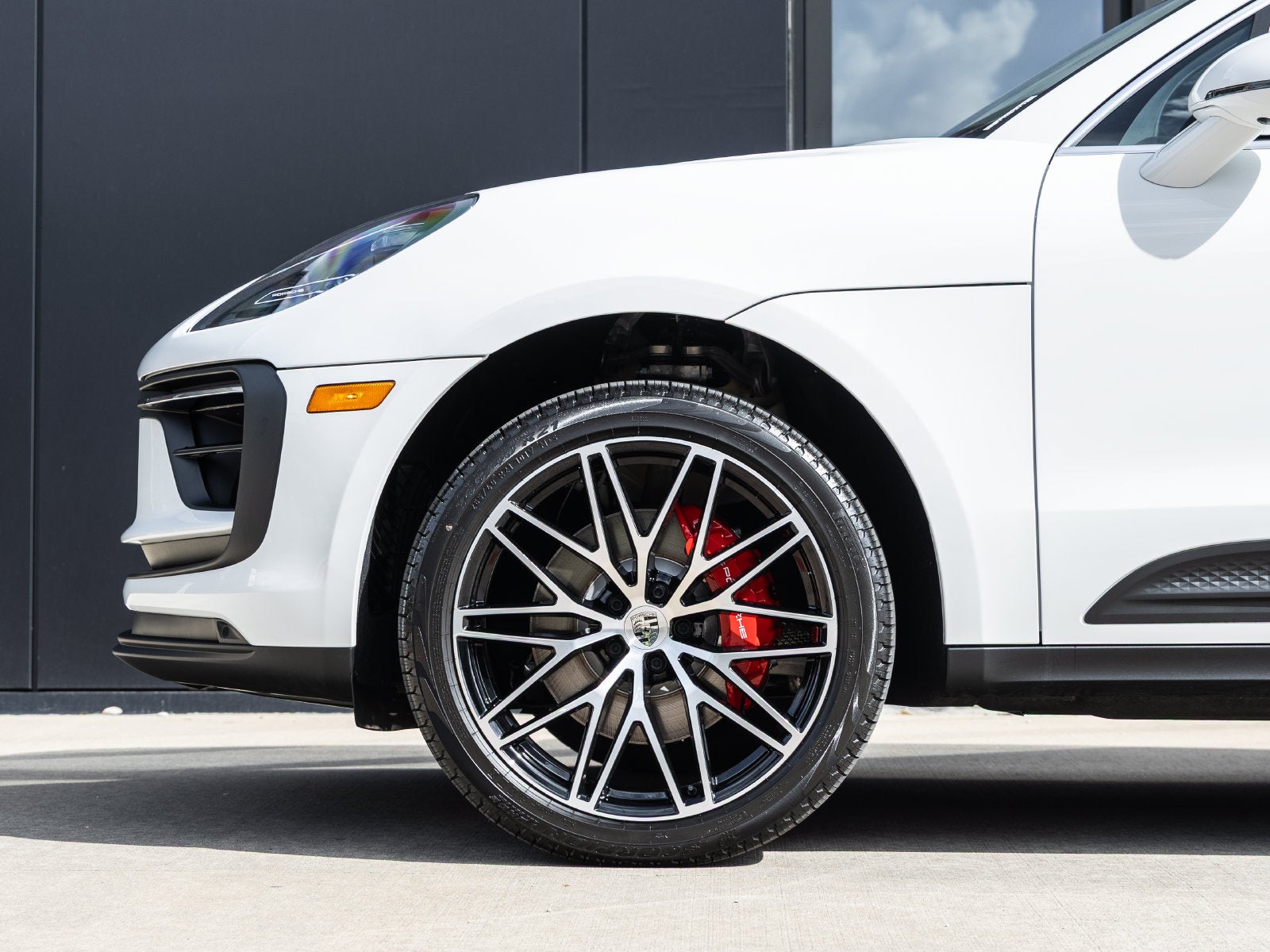 2026 Porsche Macan Macan S