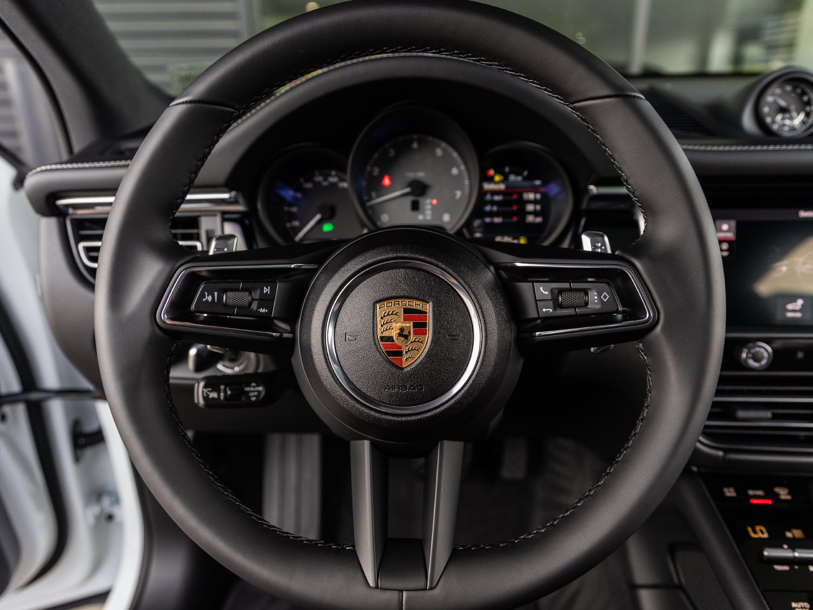 2026 Porsche Macan Macan S