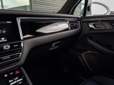 2026 Porsche Macan Macan S