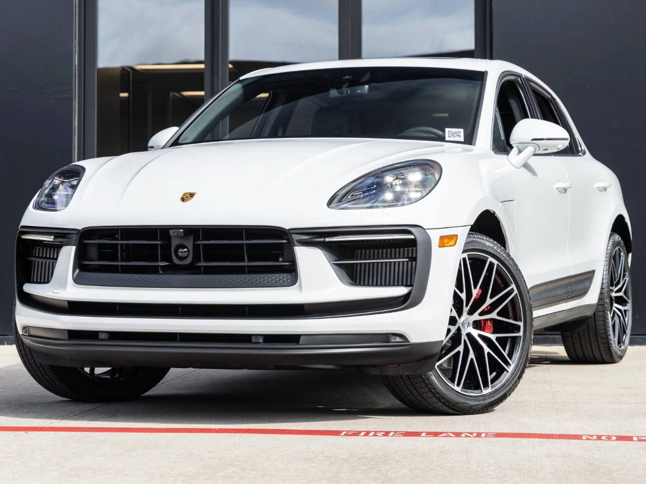 2026 Porsche Macan Macan S