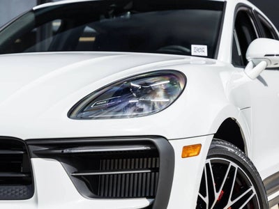 2026 Porsche Macan Macan S