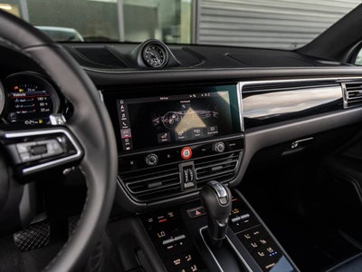 2026 Porsche Macan Macan S