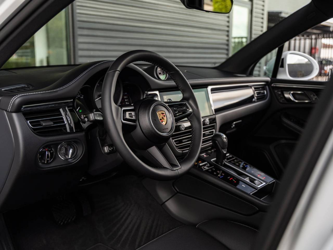 2026 Porsche Macan Macan S