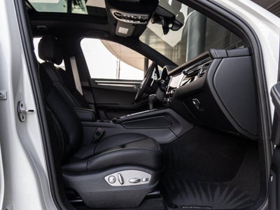 2026 Porsche Macan Macan S