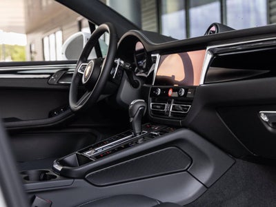 2026 Porsche Macan Macan S
