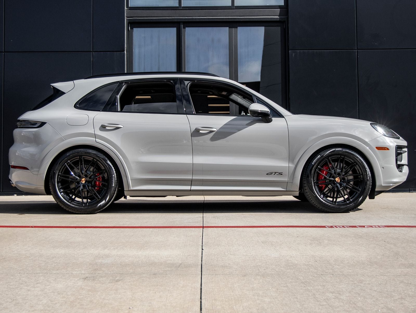 2026 Porsche Cayenne GTS